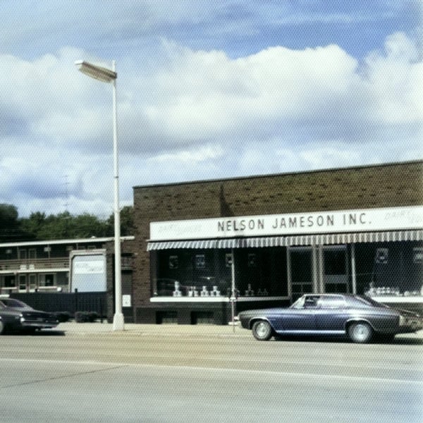 Marshfield-Location-1949-Colorized600x600
