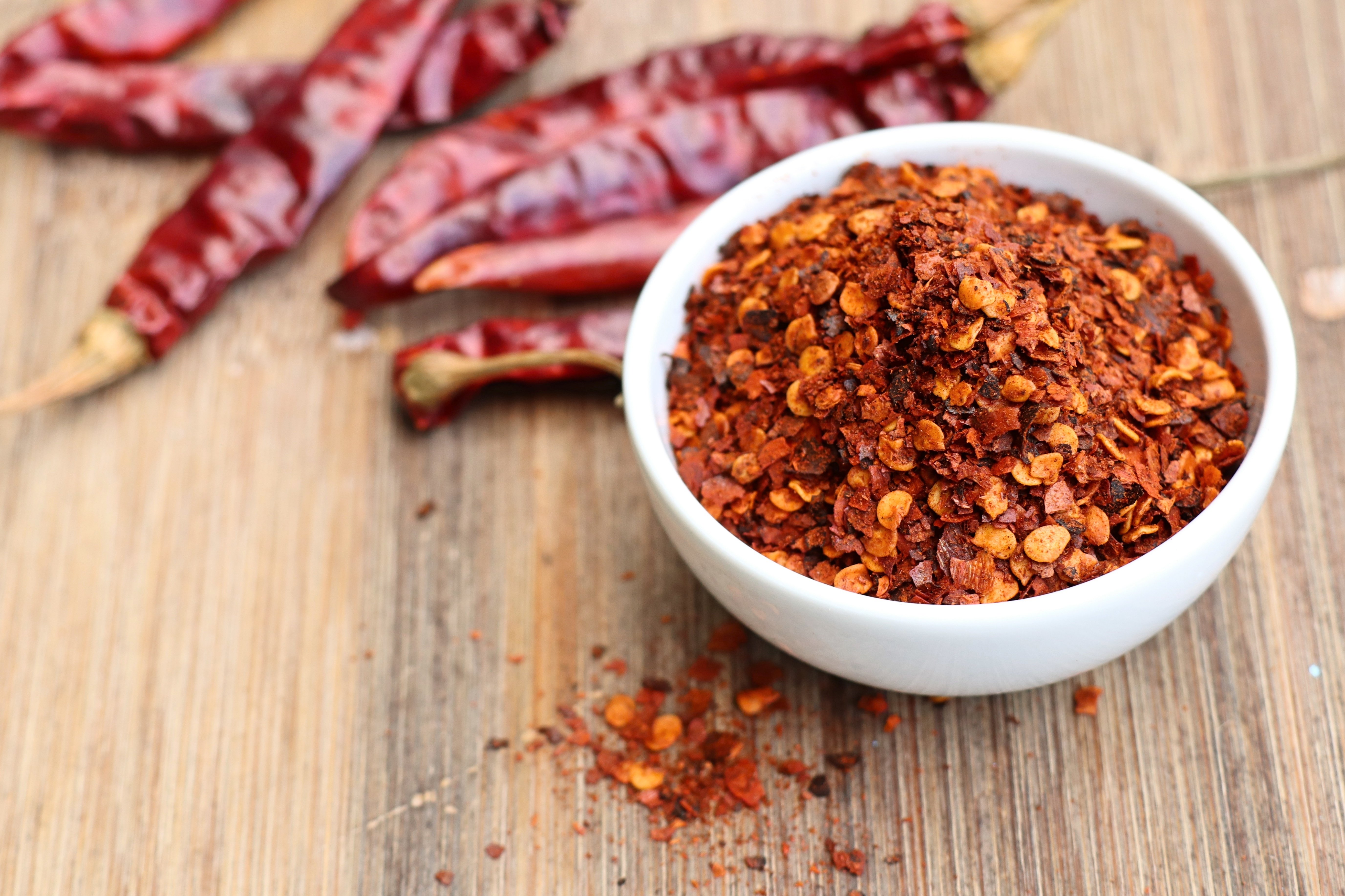 dried pepper flakes