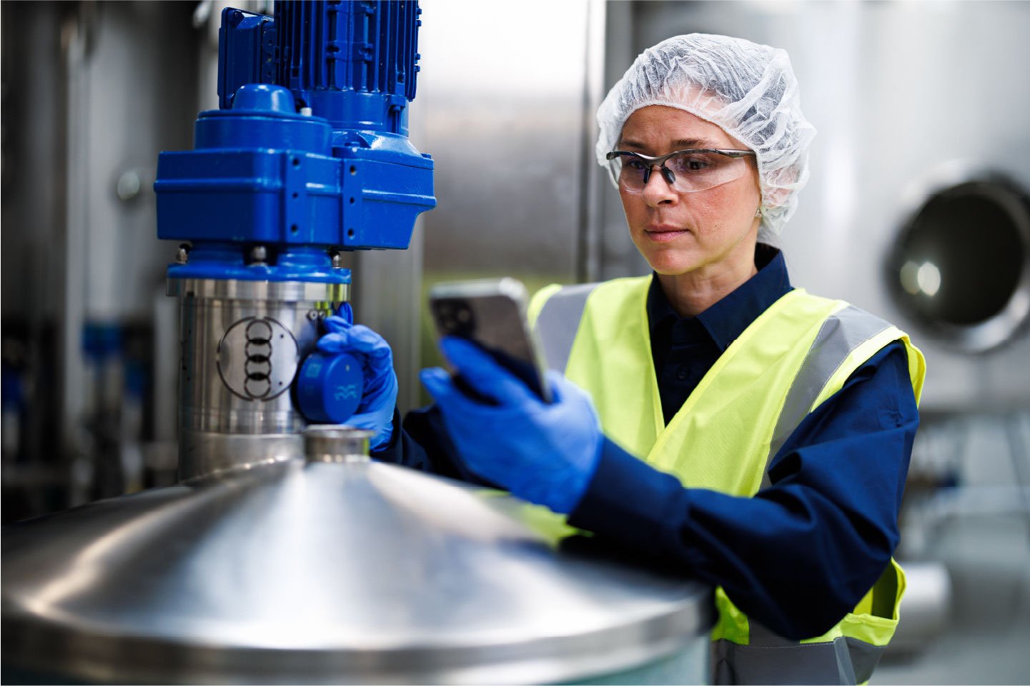 Food Manufacturing | Mitigating 'Loose Item' Risks: Foreign Material Control in 2026